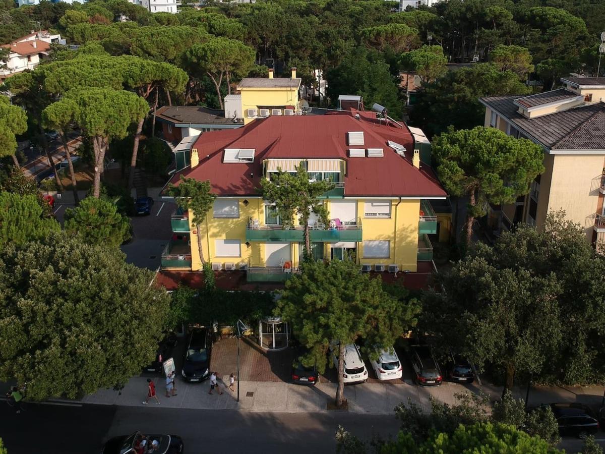 Villa Lucilla Lignano Sabbiadoro Dış mekan fotoğraf