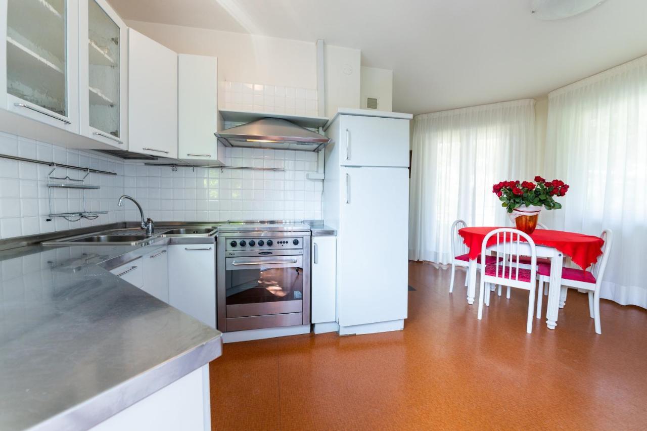 Villa Lucilla Lignano Sabbiadoro Dış mekan fotoğraf